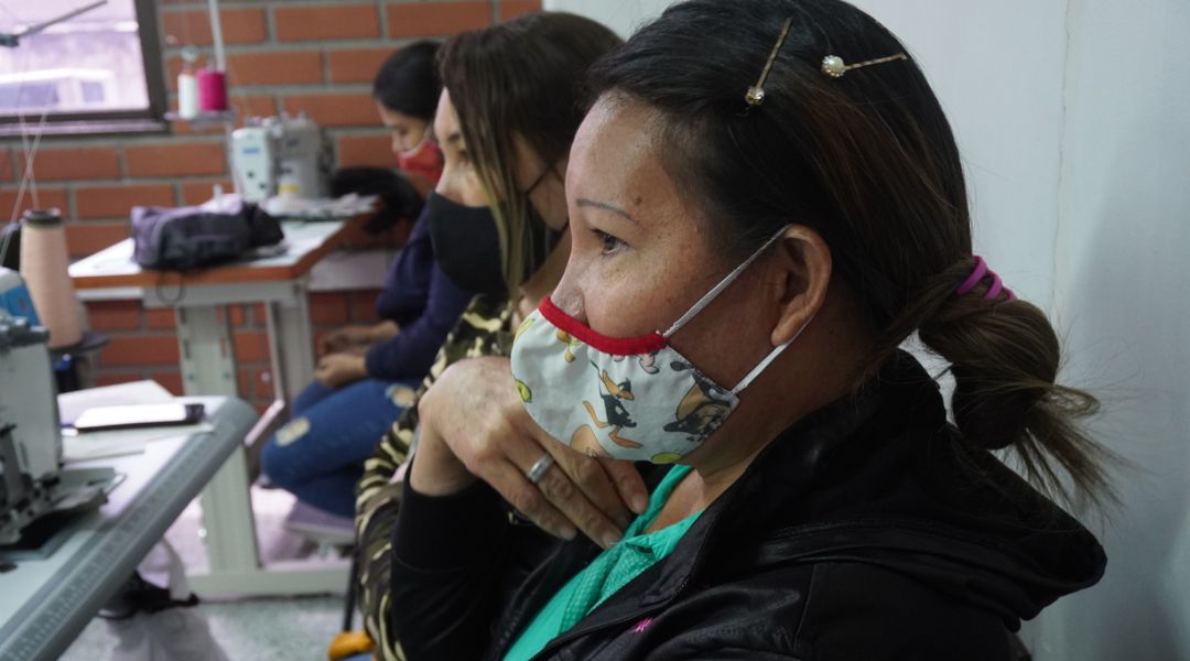 ACNUR, COMFENALCO y CENSA se unen para capacitar a grupo de migrantes